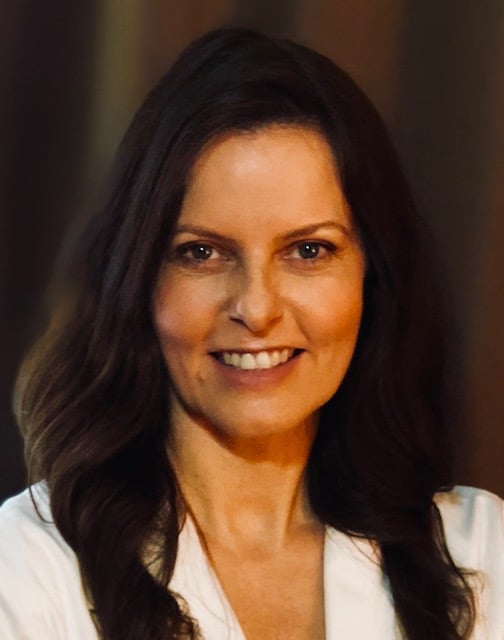 Dr Mary Clifton