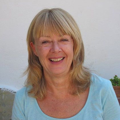 Fiona Agombar