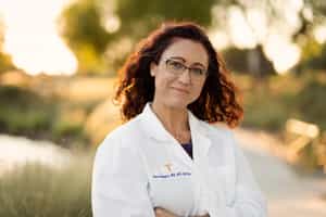 Dr Aimie Apigian
